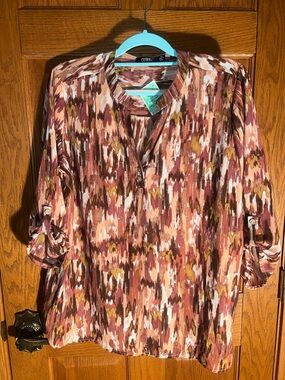 Cure Rust Blush Olive Print Roll-Tab Blouse